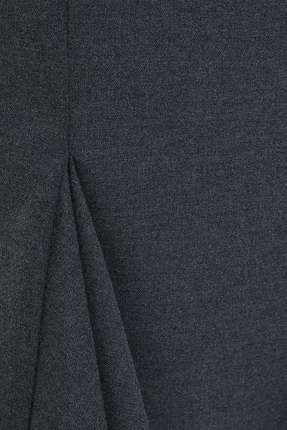 Платье футляр с клиньями в цвете Серый по цене 26 000 ₽ | WITHOUTFAIL.RU