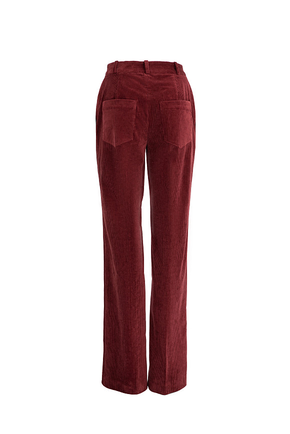 Вельветовые брюки в цвете Бордовый по цене 39 000 ₽ | WITHOUTFAIL.RU