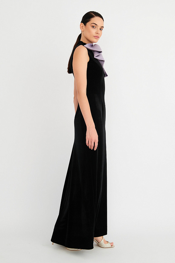 Бархатное платье в цвете Черный по цене 68 000 ₽ | WITHOUTFAIL.RU